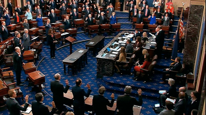 Phiên tòa luận tội Tổng thống Trump bắt đầu bằng cãi vã, tranh luận gay gắt